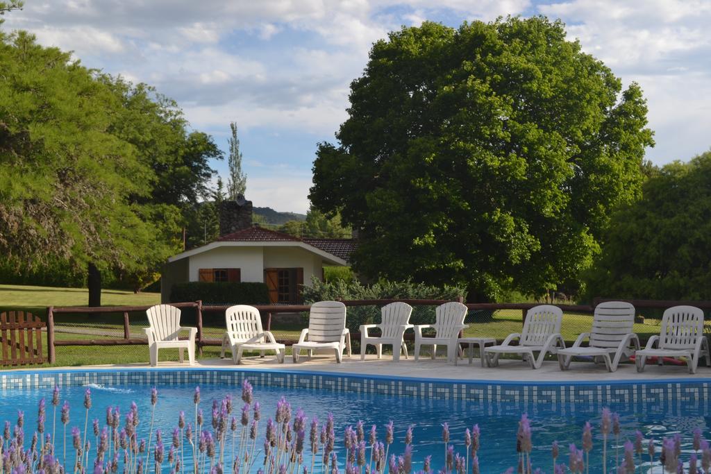 Cabanas Los Algarrobos Villa General Belgrano Eksteriør billede