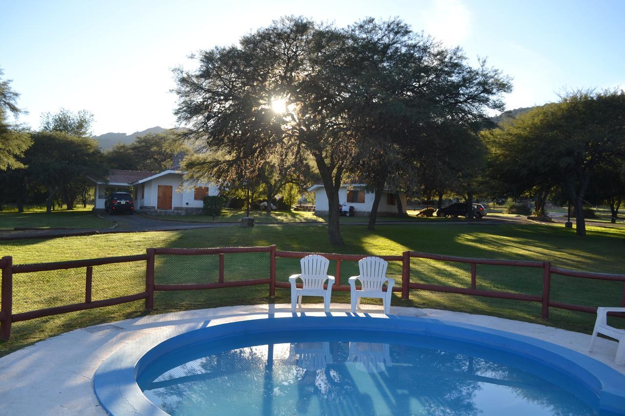 Cabanas Los Algarrobos Villa General Belgrano Eksteriør billede
